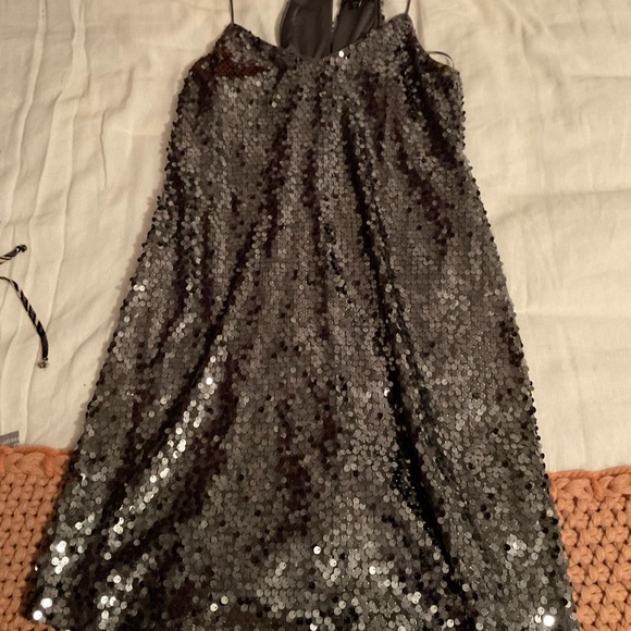 Express sequin dress - Picture 2 of 2